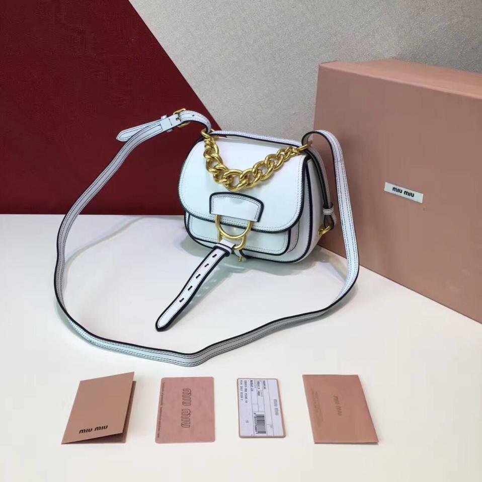 miumiu新款包包