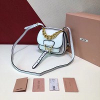 miumiu新款包包