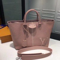 奢侈品高仿包包...
