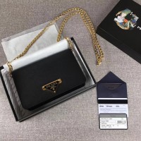 prada 2017女士单肩包斜挎包