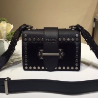 prada 2017新款女包