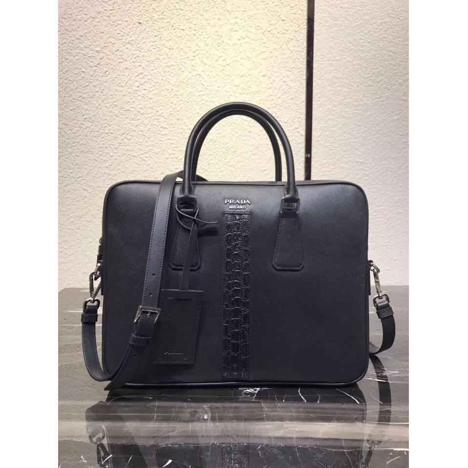 prada2018早春系列
