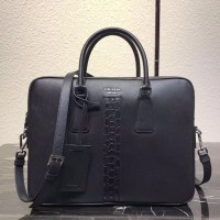 prada2018早春系列